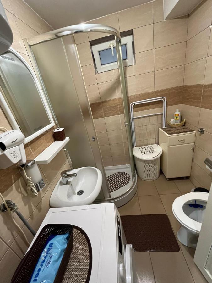 Appartamento Carapan Kruševac Esterno foto
